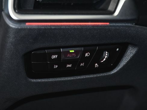 Used 2023 BMW 440i xDrive Convertible w/ Premium Package image 19