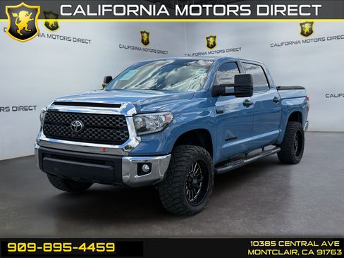 Used 2021 Toyota Tundra SR5 w/ SR5 Upgrade Package AWD/4WD image 1