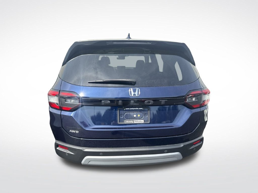 Used 2025 Honda Pilot EX-L image 4