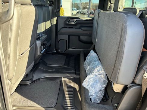 New 2026 GMC Sierra 3500 AT4 w/ AT4 Premium Plus Package image 28