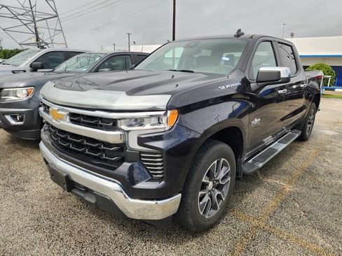 Used 2024 Chevrolet Silverado 1500 LT RWD image 3