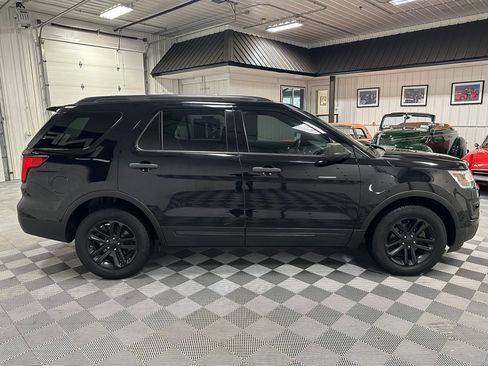 Used 2017 Ford Explorer 4WD image 7