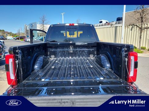 New 2025 Ford F350 Platinum w/ Tremor Off-Road Package image 34