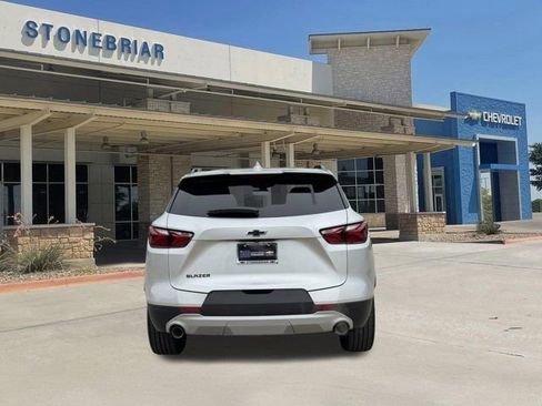 Used 2021 Chevrolet Blazer LT w/ Redline Edition FWD image 6