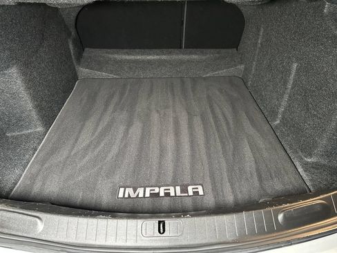 Used 2019 Chevrolet Impala Premier w/ Premier Confidence Package FWD image 23