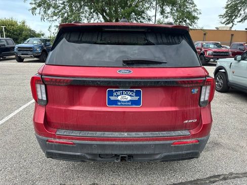 Used 2025 Ford Explorer ST-Line w/ Premium Package AWD/4WD image 5