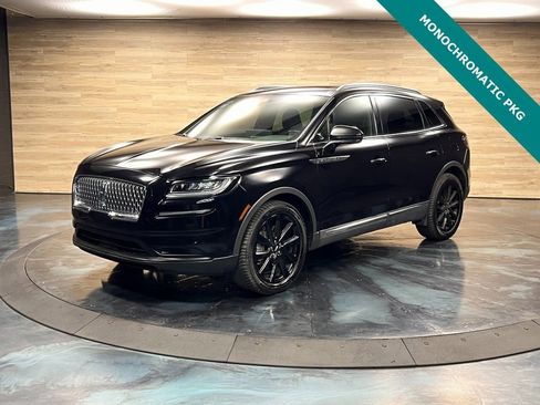 Used 2021 Lincoln Nautilus Reserve w/ Monochromatic Package image 5