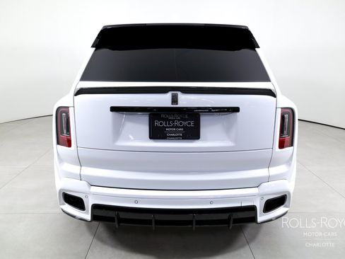 Used 2025 Rolls-Royce Cullinan AWD/4WD image 9