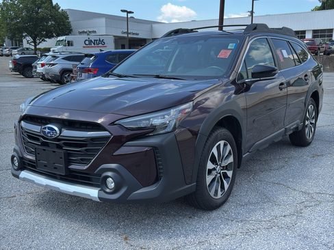 Used 2024 Subaru Outback Limited XT AWD/4WD image 4