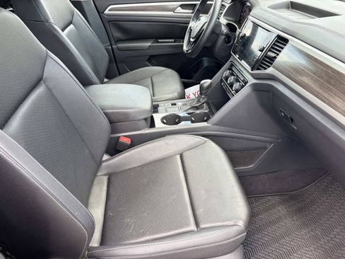 Used 2019 Volkswagen Atlas SEL FWD image 21
