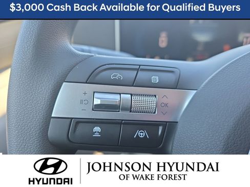 New 2026 Hyundai Tucson SE image 25