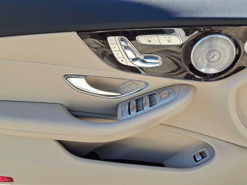 Used 2019 Mercedes-Benz C 300 4MATIC Cabriolet image 16