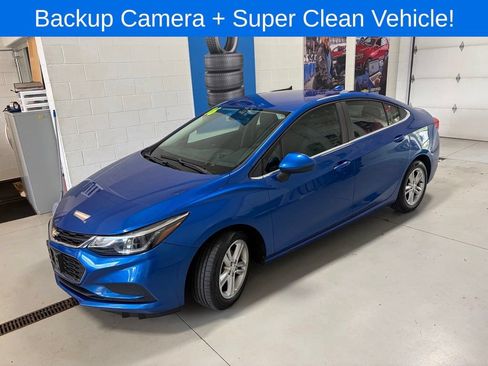 Used 2016 Chevrolet Cruze LT FWD image 4