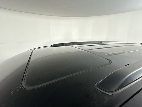 Certified 2024 Jeep Grand Cherokee L Altitude image 33