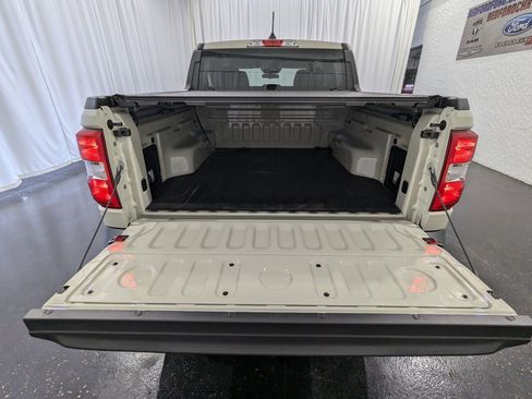 Used 2025 Ford Maverick XL image 9