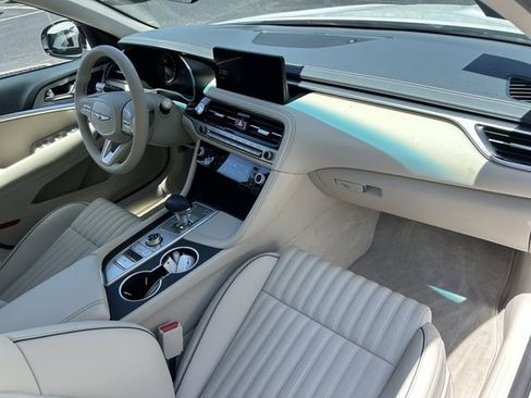 Used 2026 Genesis G70 2.5T Prestige image 16