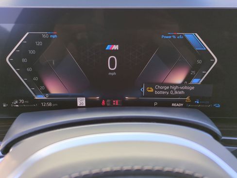 New 2026 BMW X5 xDrive50e w/ M Sport Package image 21