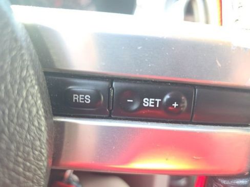Used 2006 Ford Mustang GT Premium RWD image 14