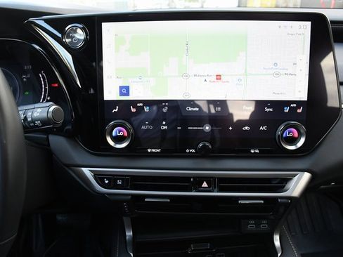 Used 2024 Lexus RX 350 image 16