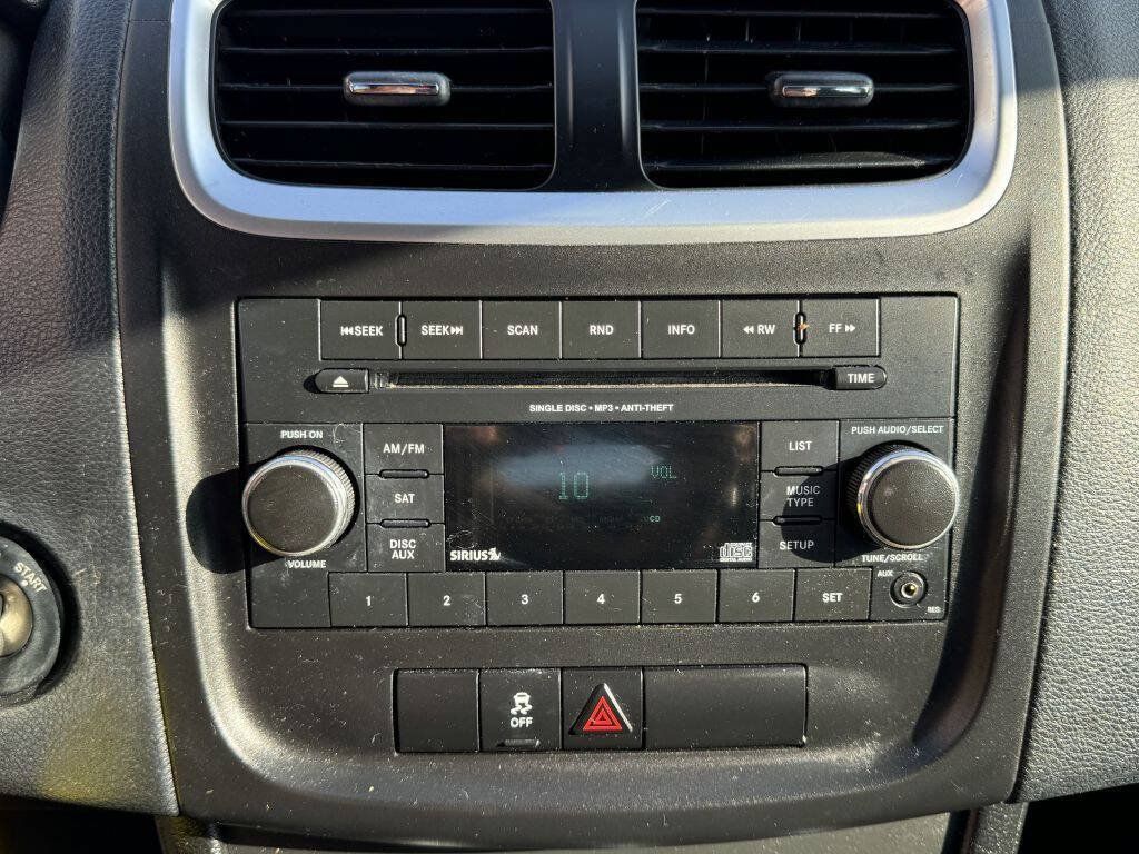 Used 2013 Dodge Avenger SXT w/ Rallye Appearance Group FWD image 13