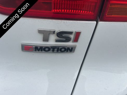 Used 2017 Volkswagen Tiguan S AWD/4WD image 29