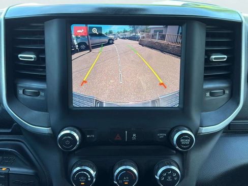 Used 2024 RAM 2500 Big Horn w/ Off Road Package AWD/4WD image 11