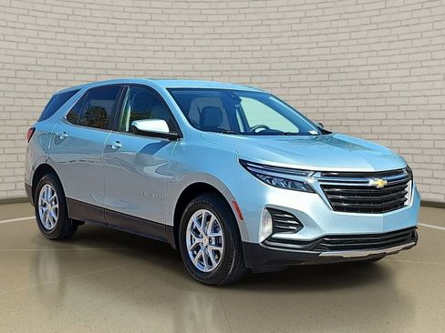 Used 2022 Chevrolet Equinox LT FWD image 3