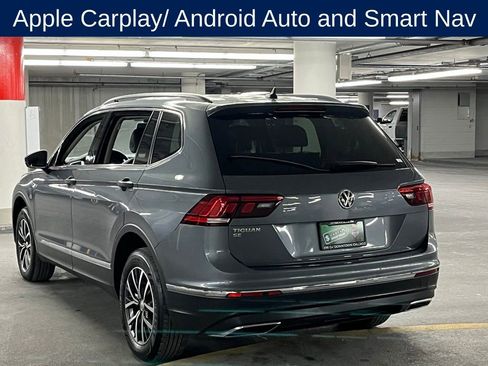 Certified 2020 Volkswagen Tiguan SE image 5