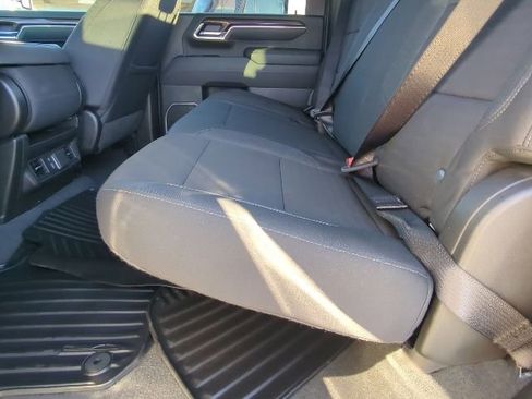 Used 2025 Chevrolet Silverado 2500 LT w/ Convenience Package image 18