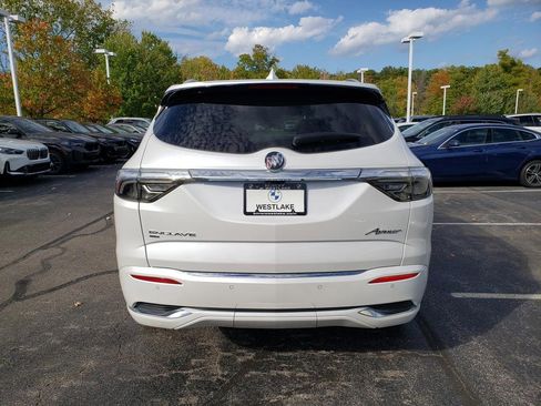 Used 2022 Buick Enclave Avenir w/ Avenir Technology Package image 6