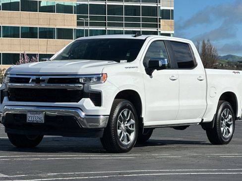 Used 2026 Chevrolet Silverado 1500 LT w/ All Star Edition Plus AWD/4WD image 8