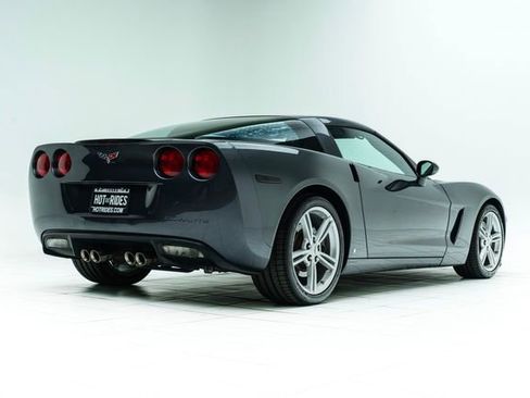 Used 2009 Chevrolet Corvette Coupe w/ Z51 Performance Package image 12