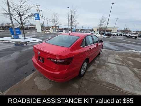 Used 2019 Volkswagen Jetta S image 4