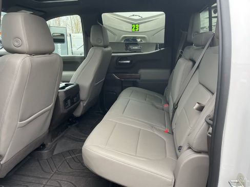 Used 2021 Chevrolet Silverado 1500 LT Trail Boss image 42