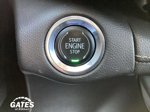 Used 2022 Buick Envision Preferred FWD image 23