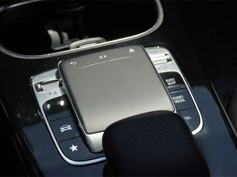 Used 2020 Mercedes-Benz A 220 w/ Premium Package image 25