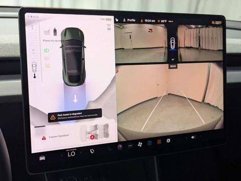 Used 2026 Tesla Model Y 2WD image 13