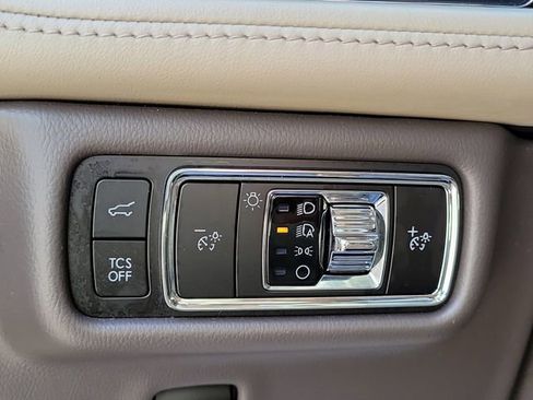 Certified 2023 Lincoln Nautilus FWD image 13