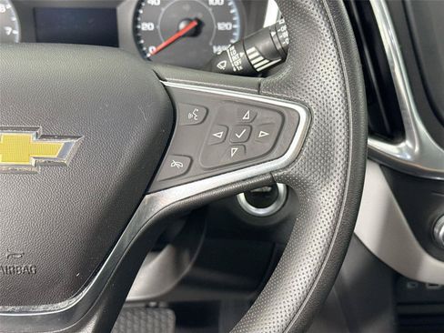Used 2020 Chevrolet Equinox LS FWD image 17