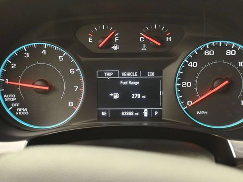 Used 2020 Chevrolet Traverse LS FWD image 11