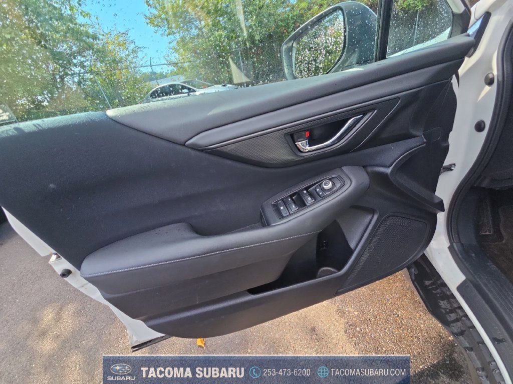 Used 2021 Subaru Outback Premium AWD/4WD image 11