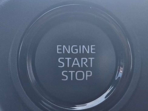 Used 2024 Toyota Tacoma SR5 AWD/4WD image 24