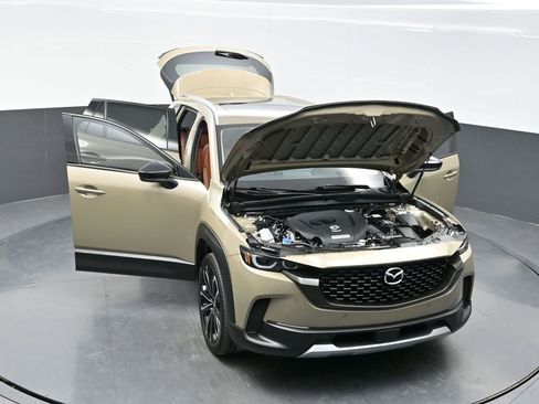 Used 2025 MAZDA CX-50 2.5 Turbo w/ Cargo Package image 39