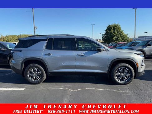 New 2026 Chevrolet Traverse LT w/ LPO, Floor Liner Package image 27