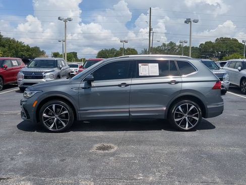 Used 2023 Volkswagen Tiguan SEL R-Line AWD/4WD image 9