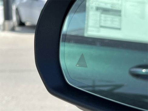 Certified 2025 Mercedes-Benz C 300 4MATIC Sedan image 37