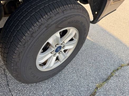 Used 2019 Ford F150 XL w/ Equipment Group 101A Mid AWD/4WD image 11