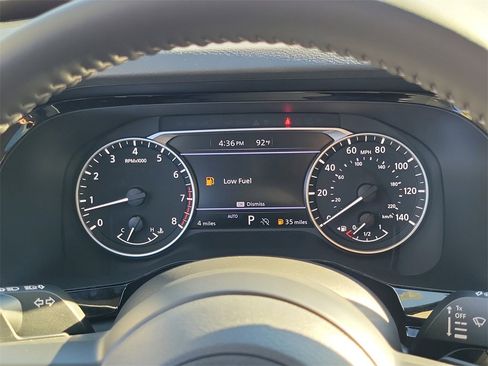 New 2025 Nissan Pathfinder SV w/ Black Appearance Package image 8