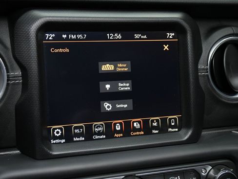 Used 2018 Jeep Wrangler Unlimited Sahara AWD/4WD image 50