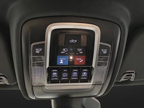 New 2026 RAM 1500 4x4 Crew Cab image 28